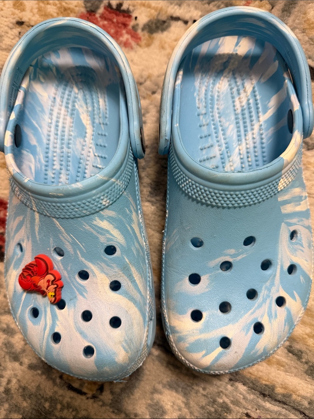 CROCS Light Blue & White Marble W6 M4 with Sebastian charm